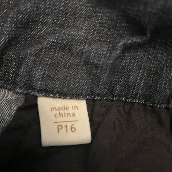 Coldwater Creek Chambray Jean Capri Pants with pockets blue Size 16P - Picture 6 of 7